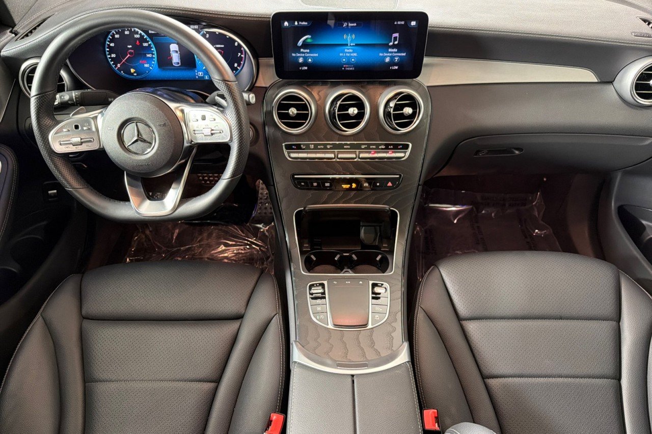 Certified Used 2022 Black Mercedes-Benz GLC 300 image 12