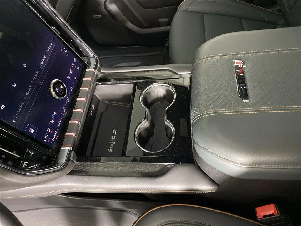 Used 2025 Onyx Black GMC AT4 image 26