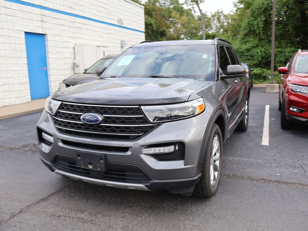 Used 2021  Ford XLT image 3