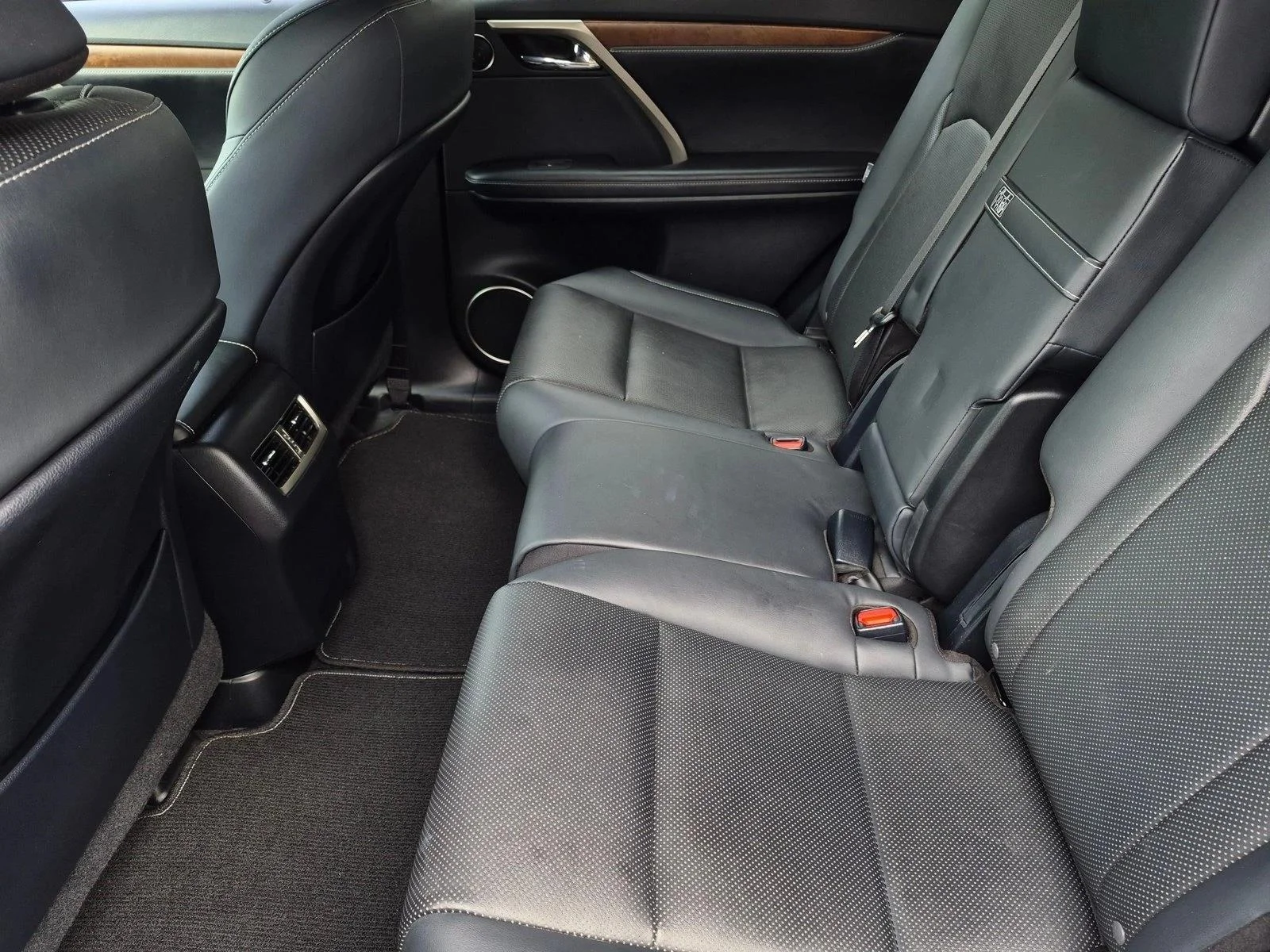 Used 2021 Caviar Lexus RX 350L image 17