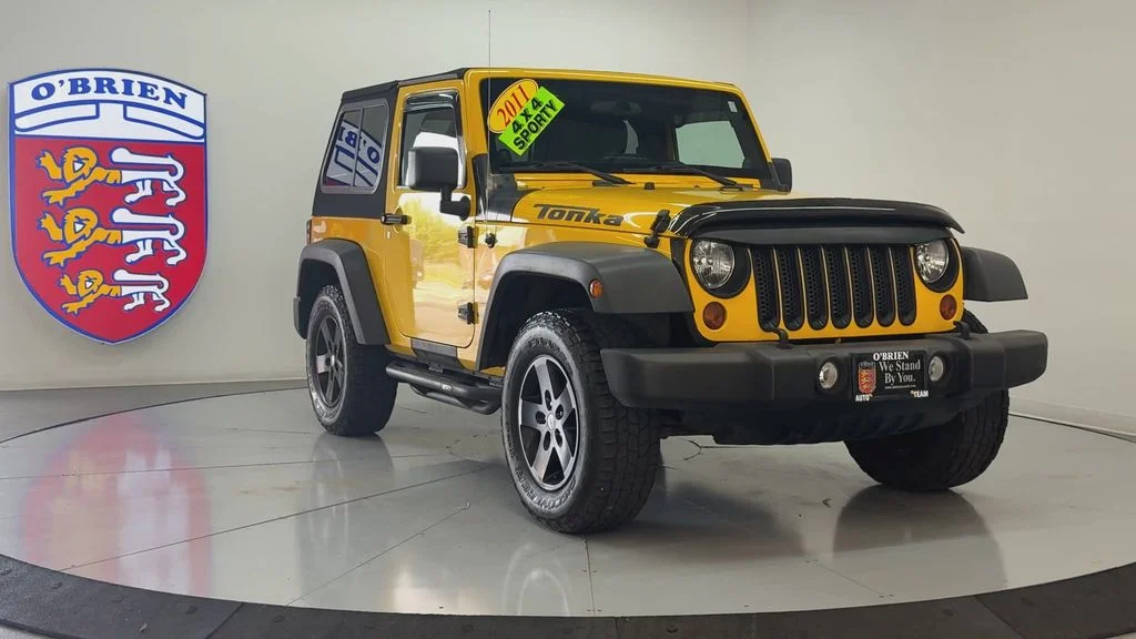 Used 2011 Jeep Wrangler Sport with VIN 1J4AA2D16BL525754 for sale in Bloomington, IL
