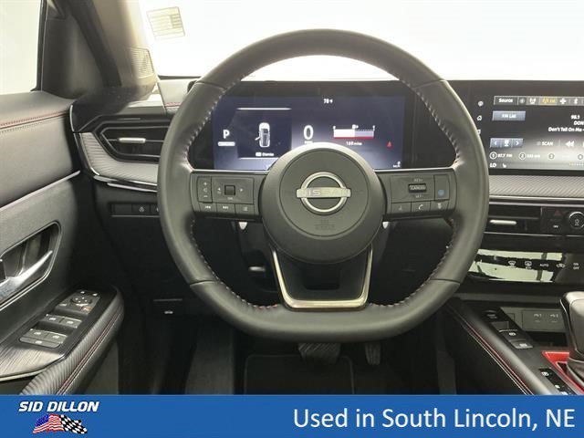 Used 2025 Super Black Nissan SR image 21