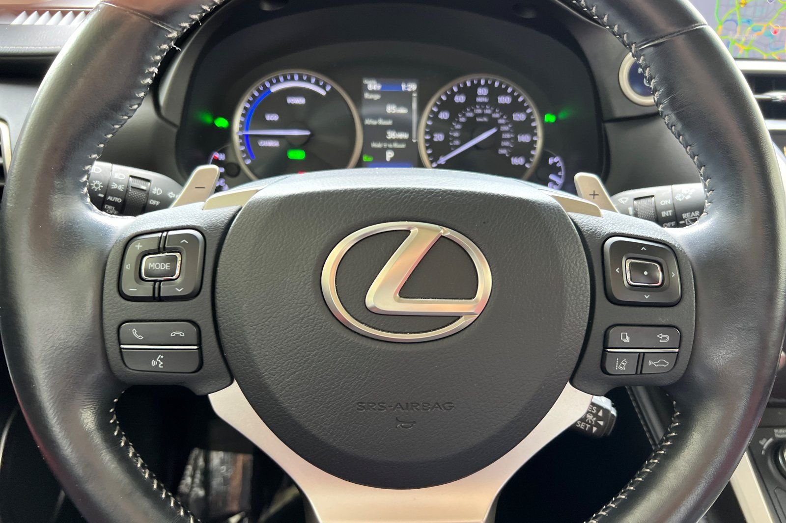 Used 2020 Silver Lexus 300h image 28