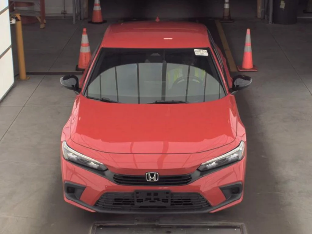 Used 2022 Rallye Red Honda Sport image 2