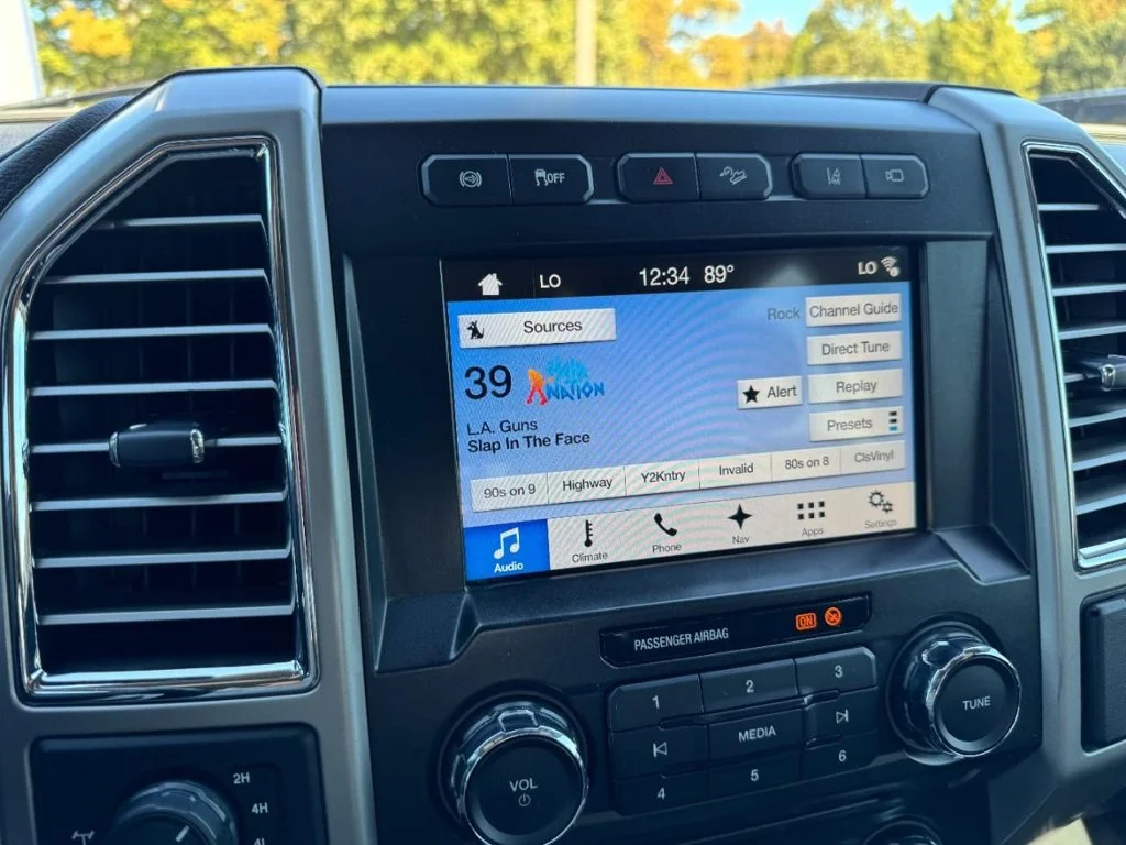 Used 2017 Magnetic Metallic Ford Lariat image 20