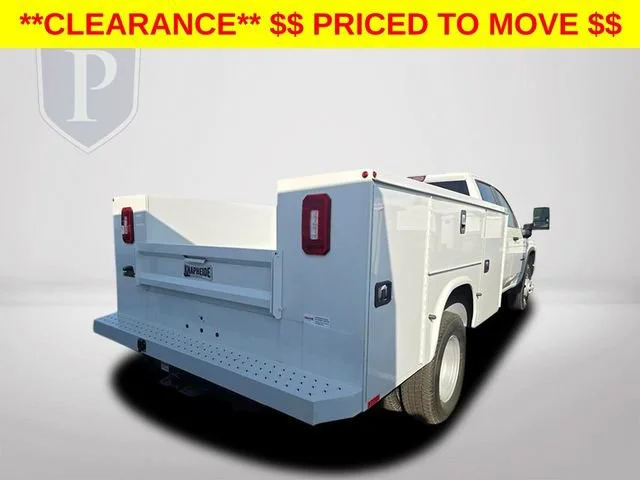 New 2026 Summit White Chevrolet Work Truck image 6