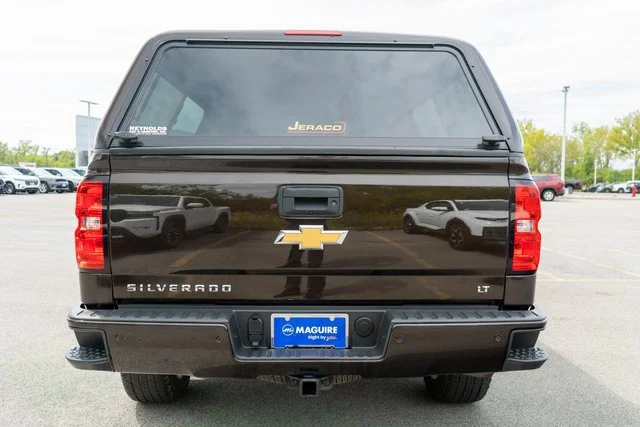 Used 2018 HAVANA METALLIC Chevrolet LT image 7