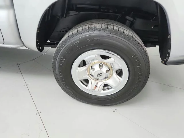 Used 2022 Silver Toyota SR image 39