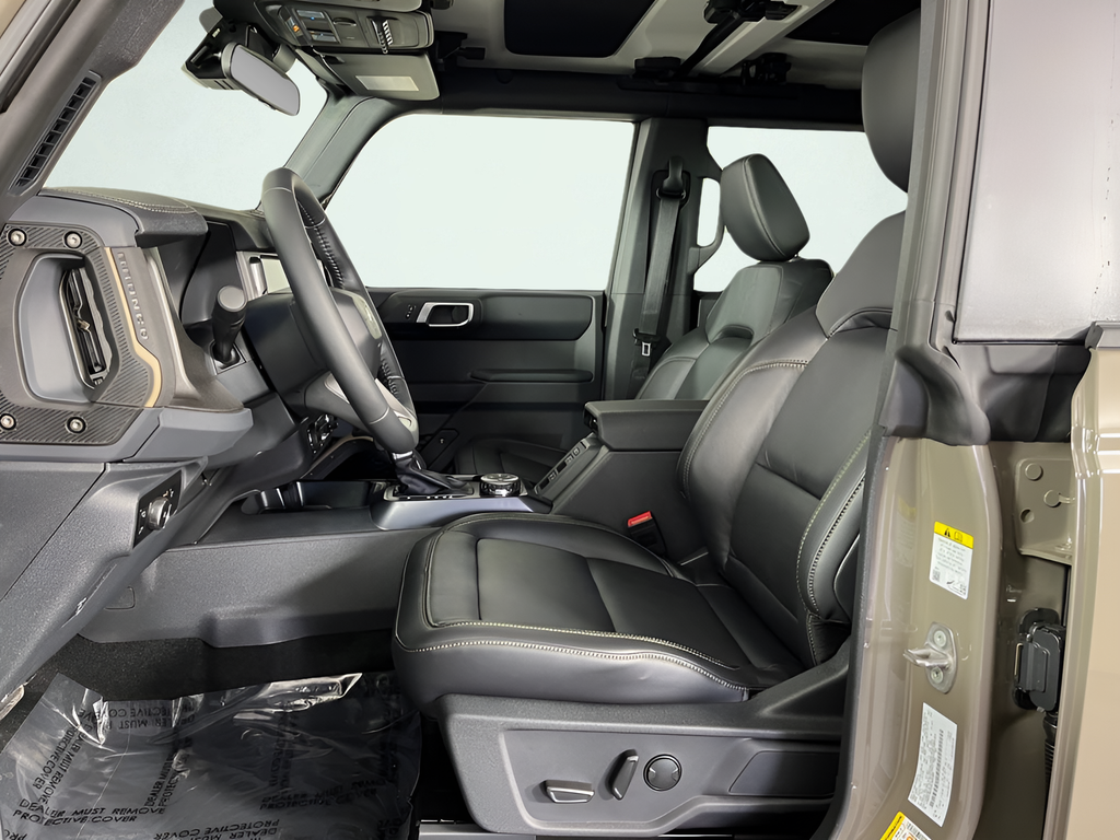 New 2025 Marsh Gray Ford Badlands® image 9