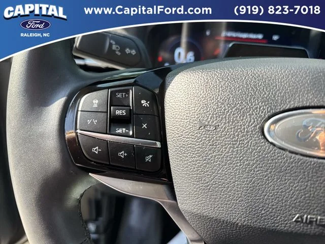 Used 2025 White Ford Platinum image 23