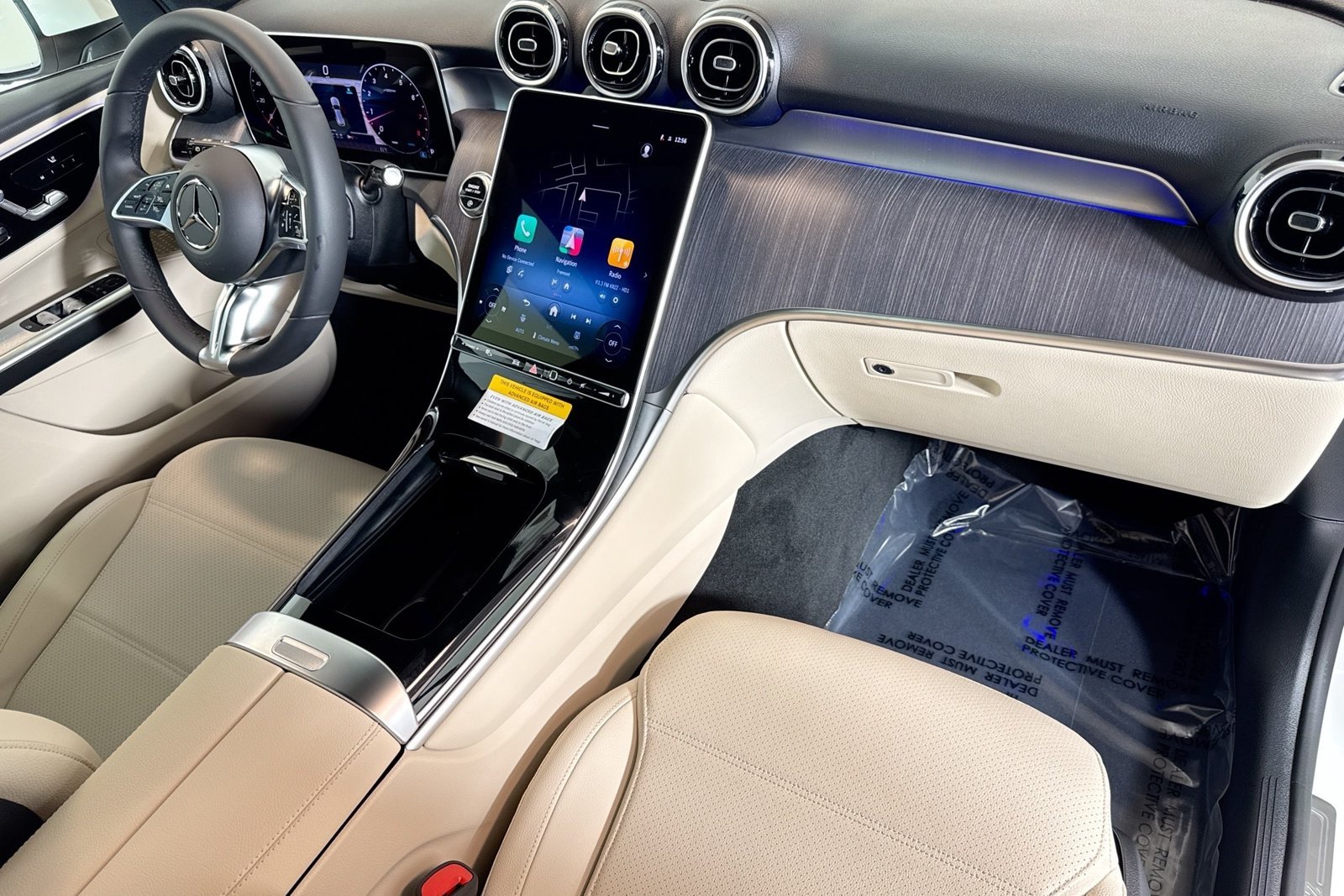 New 2026 Polar White Mercedes-Benz GLC 300 image 26
