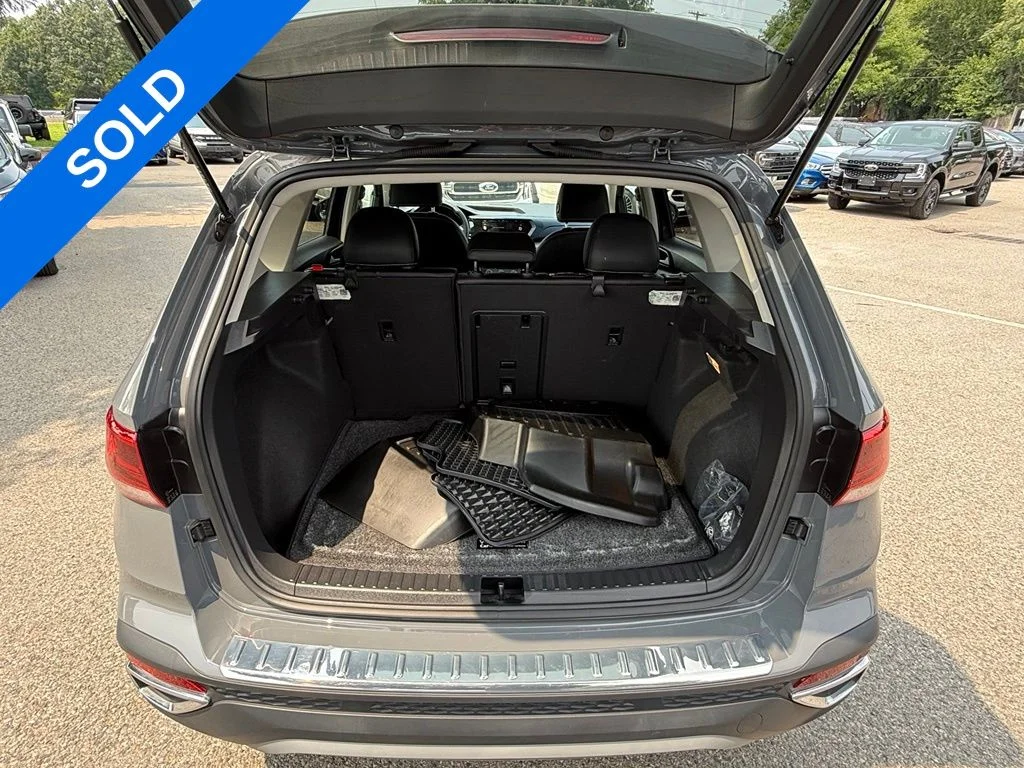 Used 2022 Gray Volkswagen 1.5T SE image 25