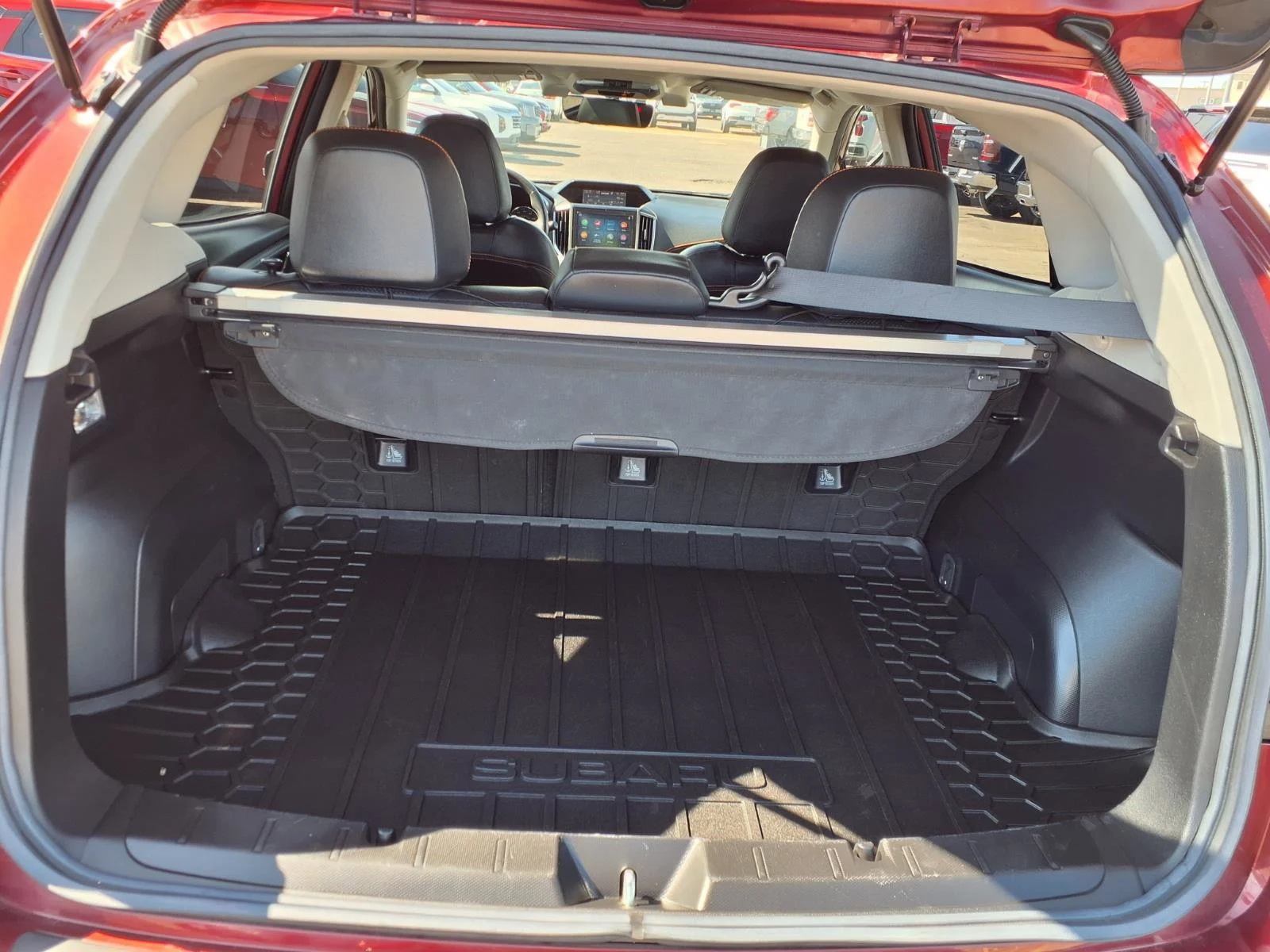 Used 2019 Venetian Red Pearl Subaru Limited image 21