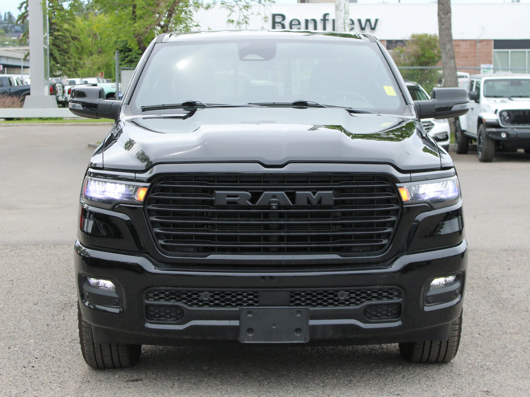 Certified Used 2025 Black RAM Sport * No Accidents | Heated Seats | 360 View Camera | Navigation | One Owner | Twin-Turbo | Alpine image 10