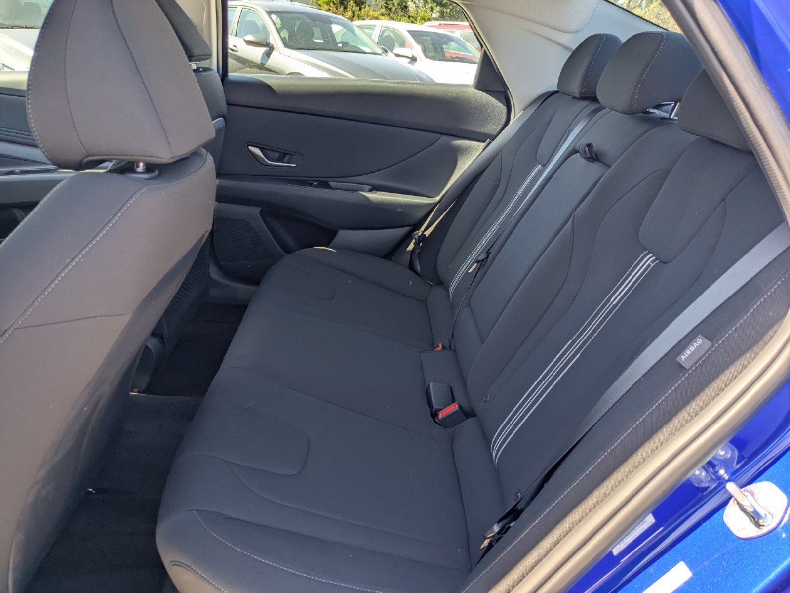 2025 Hyundai Elantra SEL - Photo 14