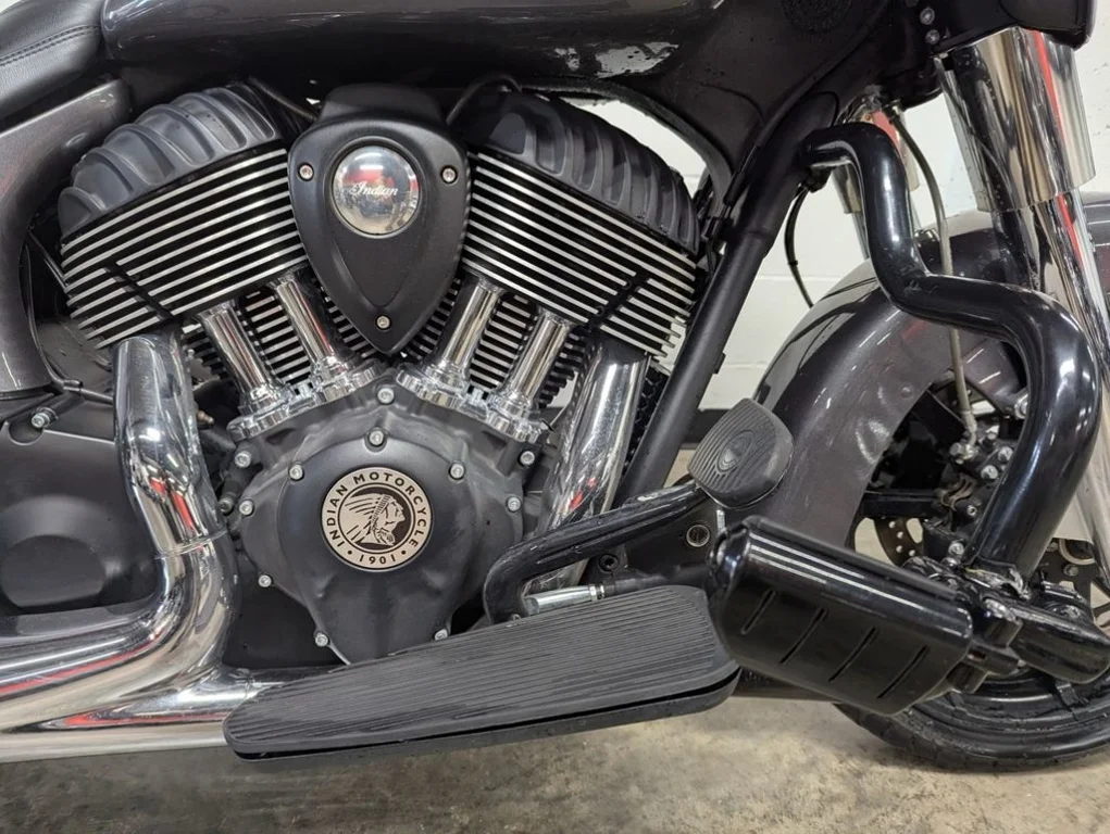 Certified Used 2019 GRAY Indian Motorcycle Steel Gray image 7
