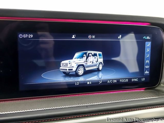 Used 2022 White Mercedes-Benz G 550 image 23