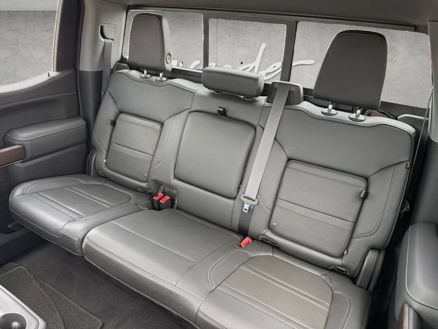 Used 2022 Gray GMC Denali image 22
