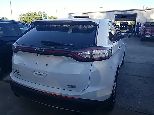 Used 2018 White Ford SEL image 33