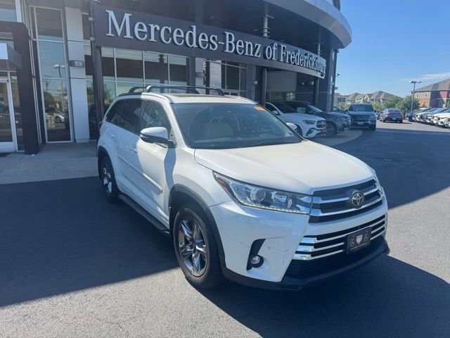 2019 Toyota Highlander Limited Platinum 4x4 V6's photo