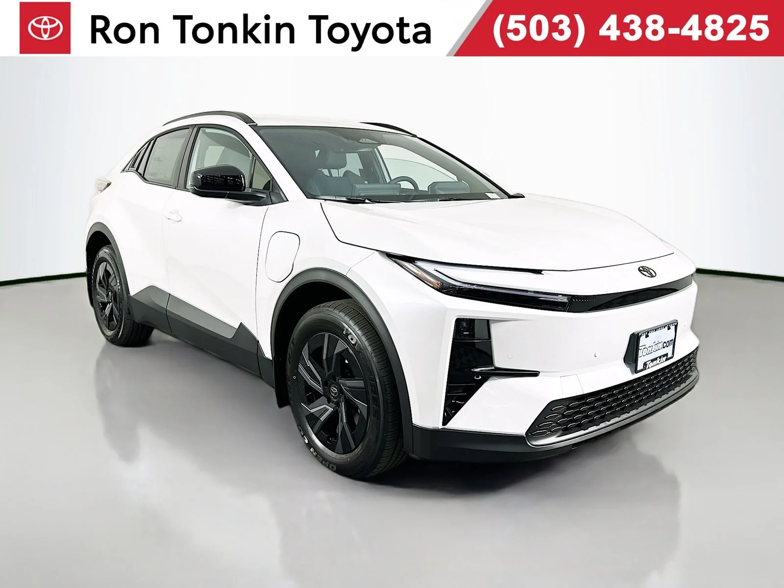 2026 Toyota C-HR SE AWD's photo
