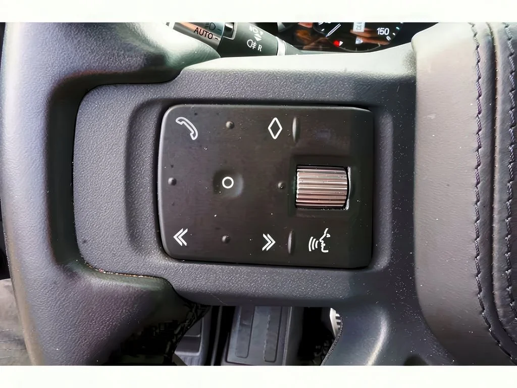 2021 Land Rover Defender X - Photo 21