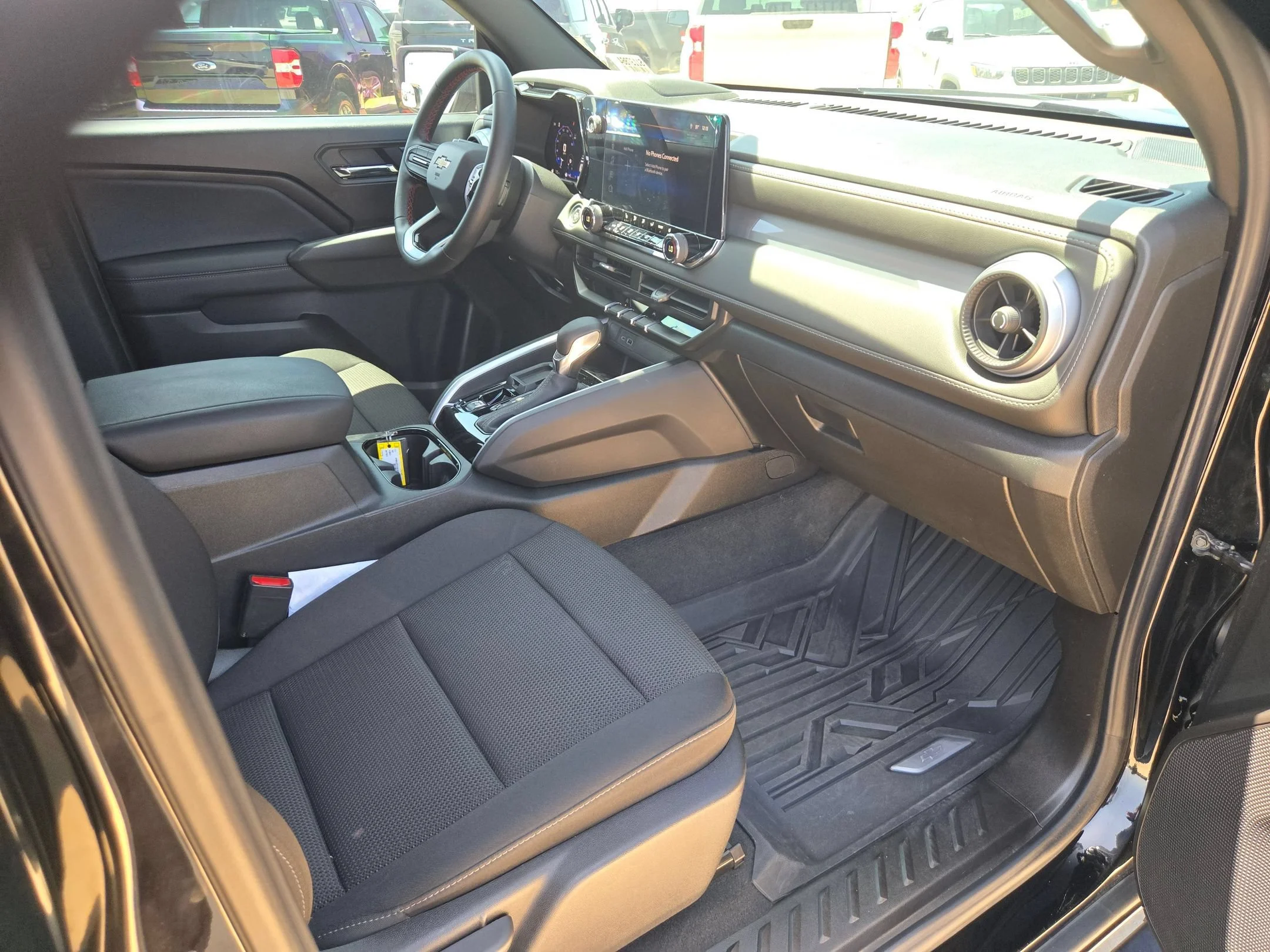Used 2025 Black Chevrolet LT image 24