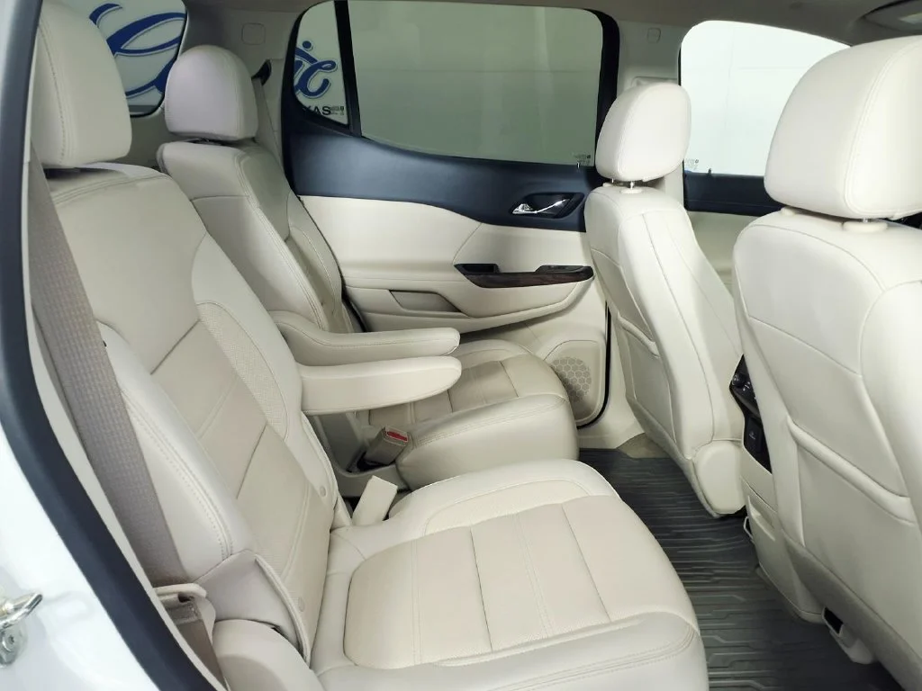 Used 2020 White GMC Denali image 11