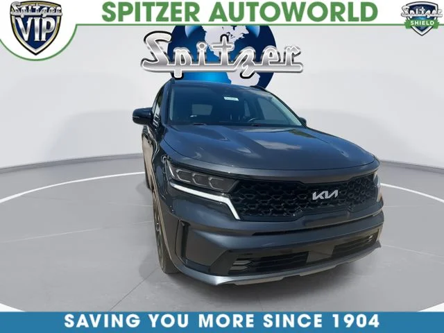 Used 2023 Gray Kia SX image 3
