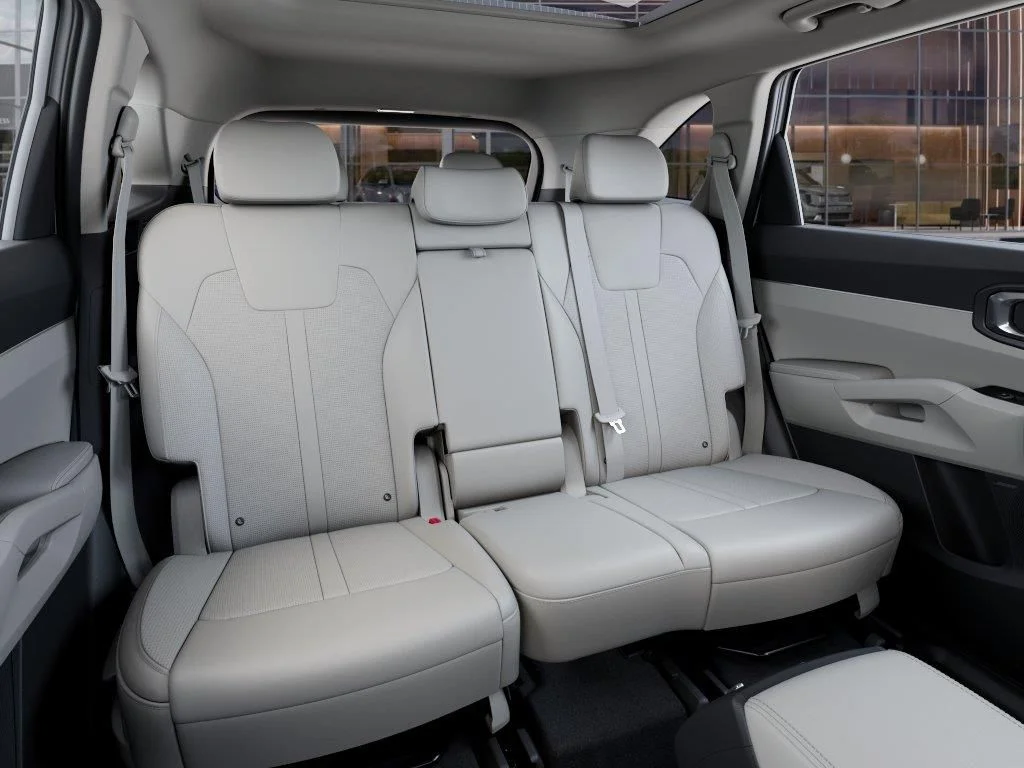 New 2026 Glacial White Pearl Kia EX image 16