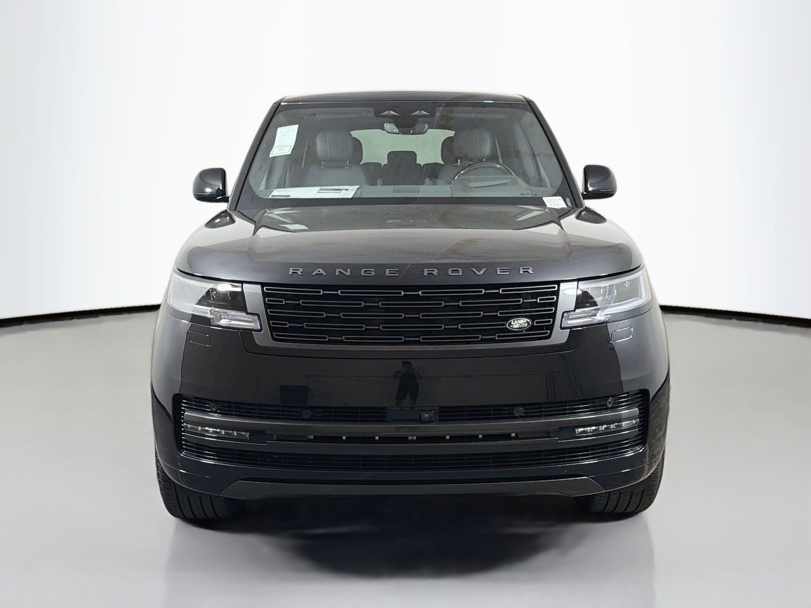 New 2026 Santorini Black LAND ROVER SE 7 Seats image 8