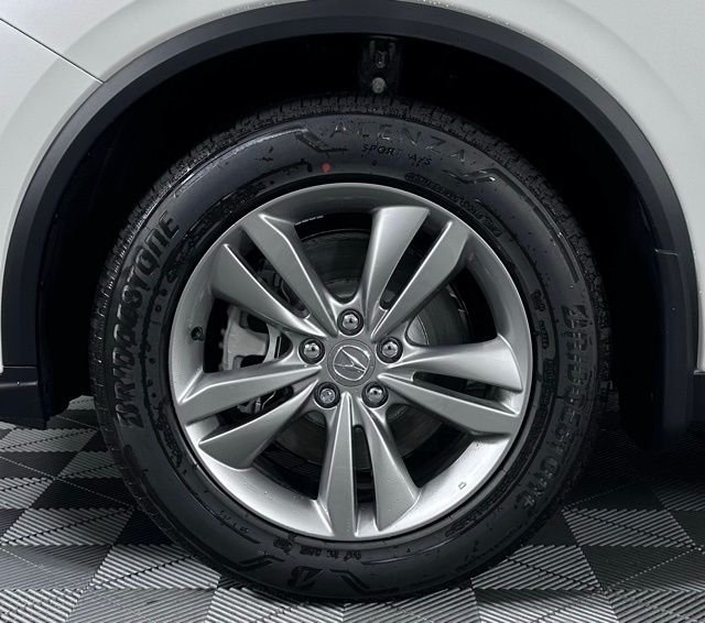 Certified Used 2026 Platinum White Pearl Acura SH-AWD image 12