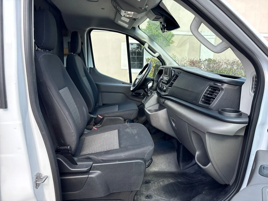Certified Used 2025 White Ford Base image 7