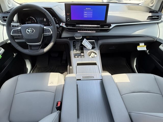 New 2026 Wind Chill Pearl <sup>1</sup> Toyota  XLE image 10