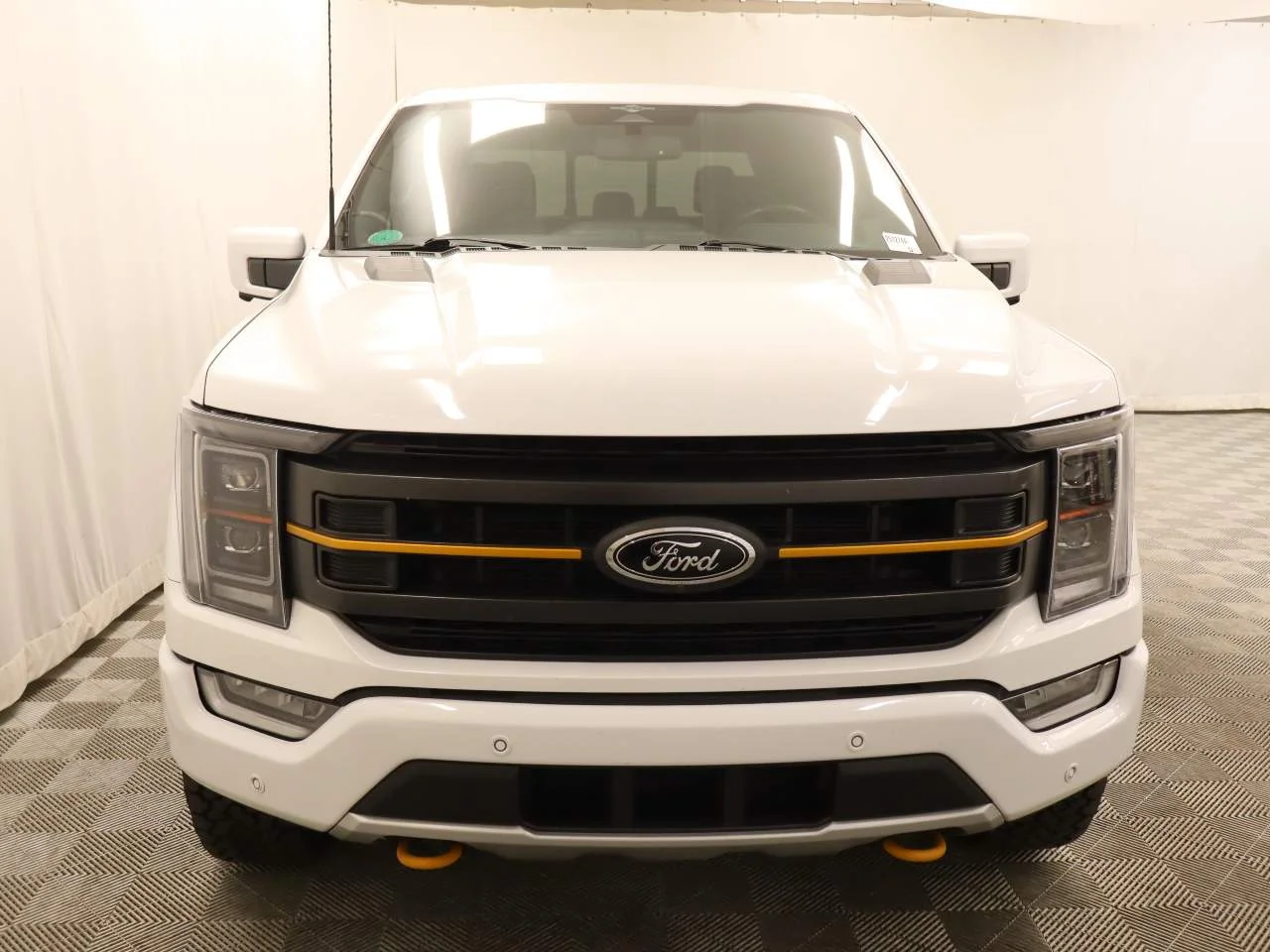 Certified Used 2023 Oxford White Ford Tremor Crew Cab image 4