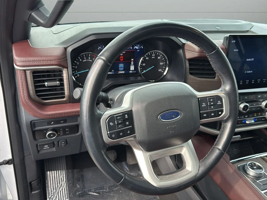 Used 2024 White Ford Limited image 17