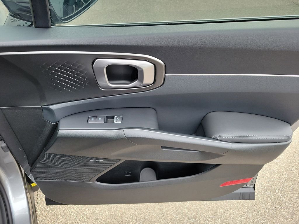 New 2026 Gray Kia EX image 10