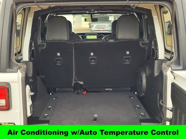Used 2023 White Jeep Sport Altitude image 11