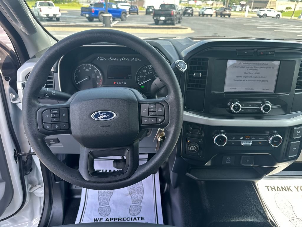 Used 2023 White Ford XL image 16