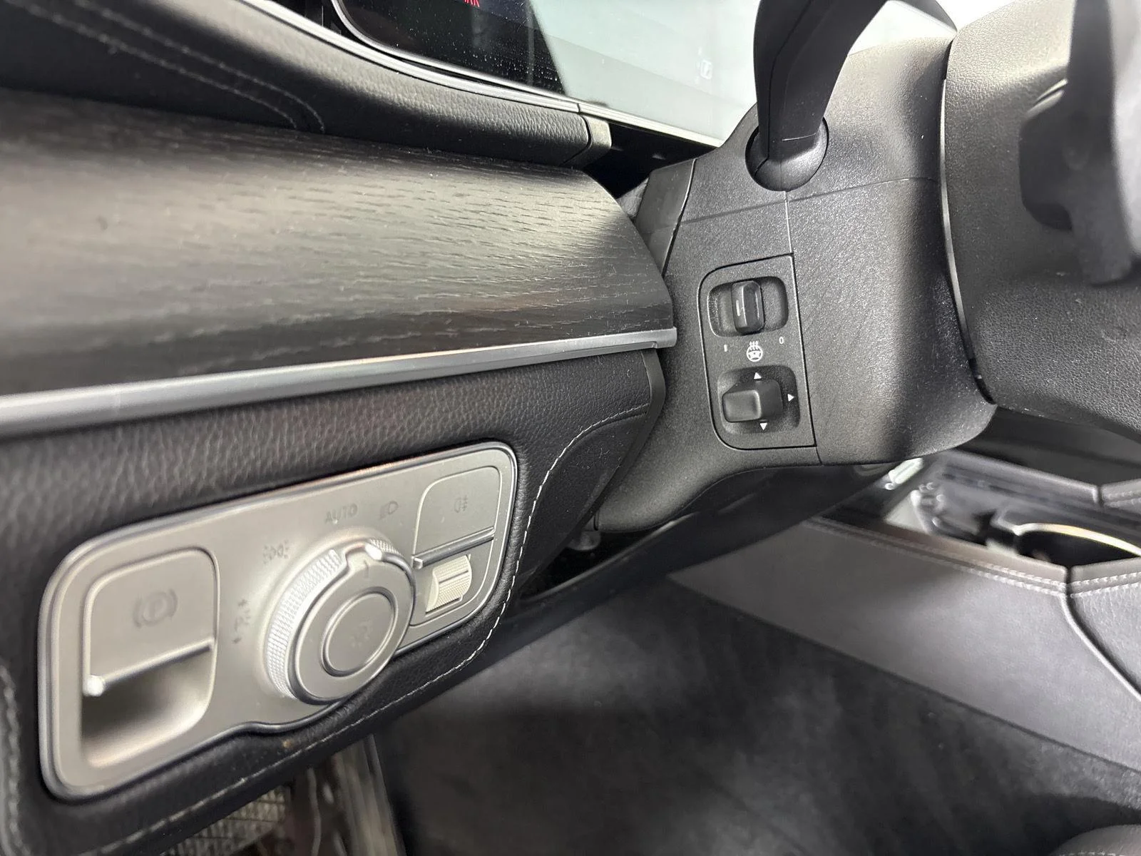 Used 2023  Mercedes-Benz GLE 450 image 7