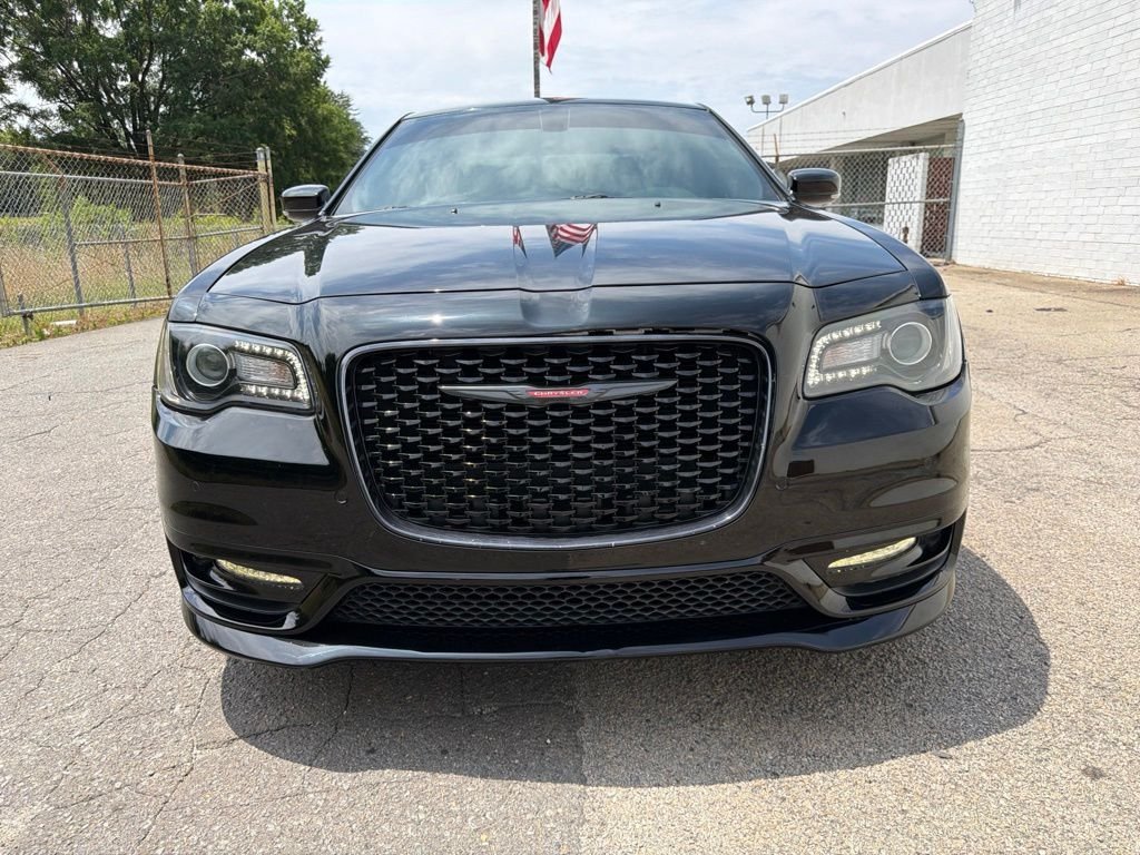 2022 Chrysler 300 S - Photo 7