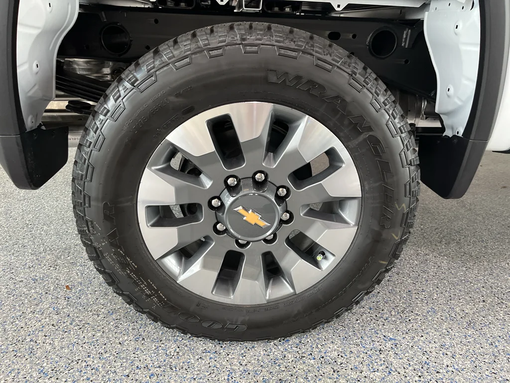 2026 Chevrolet Silverado 2500 HD Custom - Photo 31