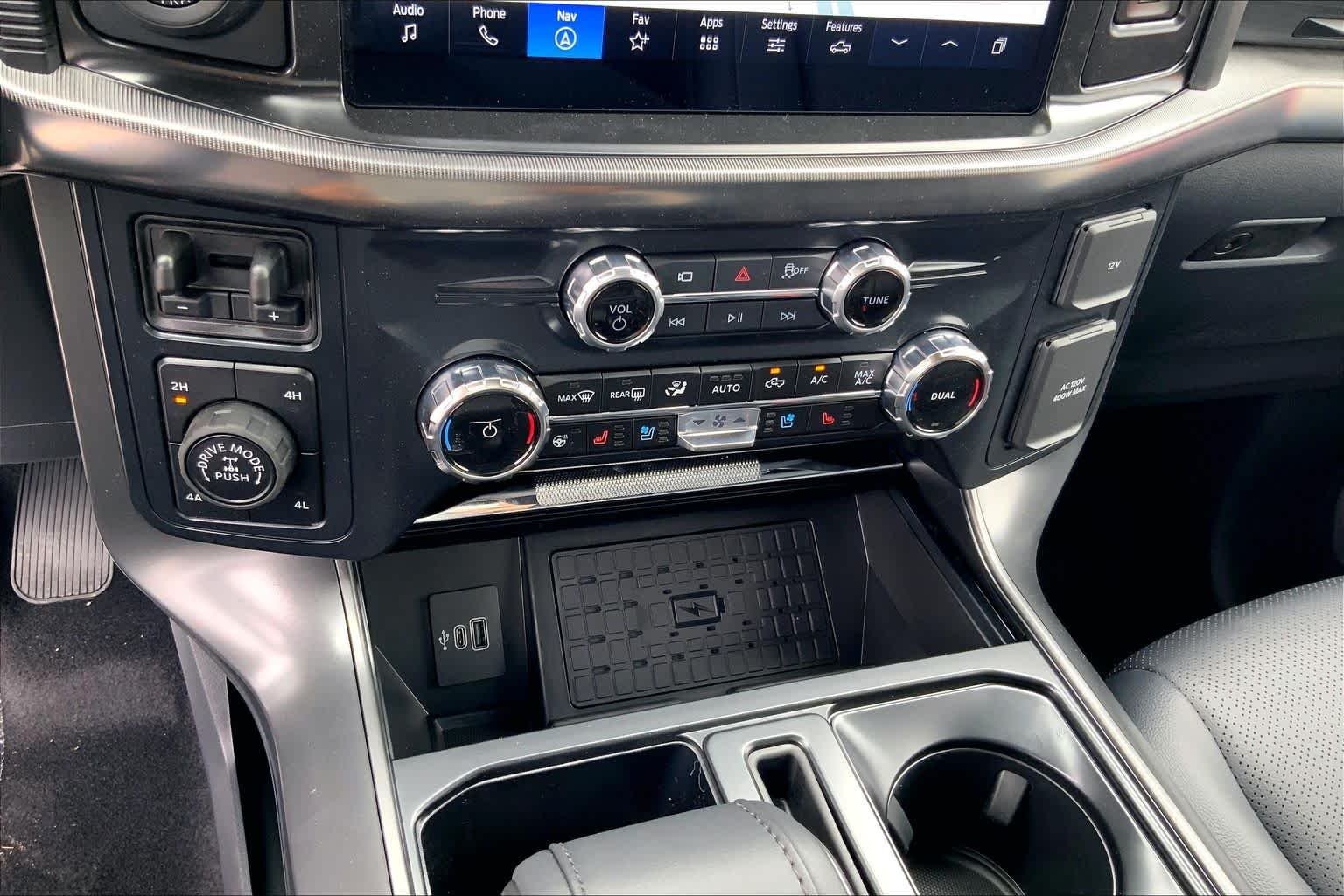 New 2026 Carbonized Gray Metallic Ford Lariat® image 16