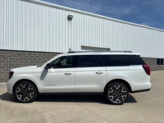 New 2026 Star White Metallic Tri-Coat Ford Platinum image 9