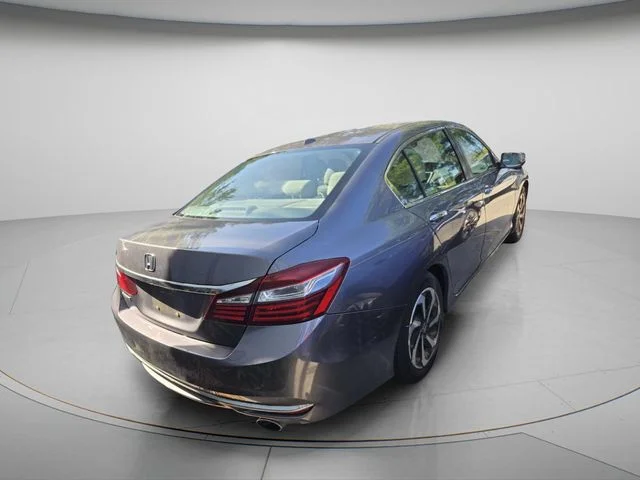 Used 2017 Gray Honda EX-L image 6