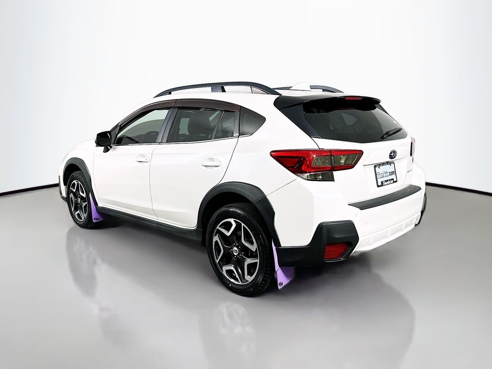 Used 2018 Crystal White Pearl Subaru 2.0i Limited image 4