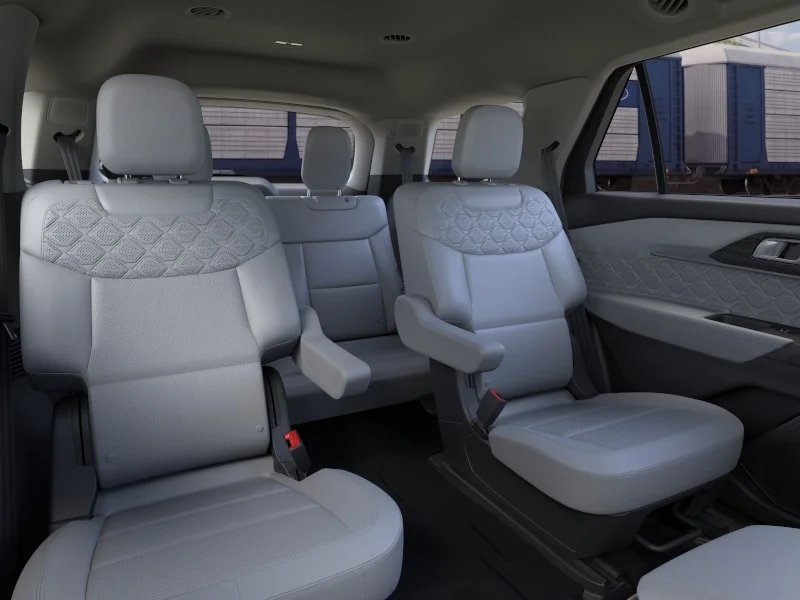 New 2026 Carbonized Gray Metallic Ford Platinum™ image 11
