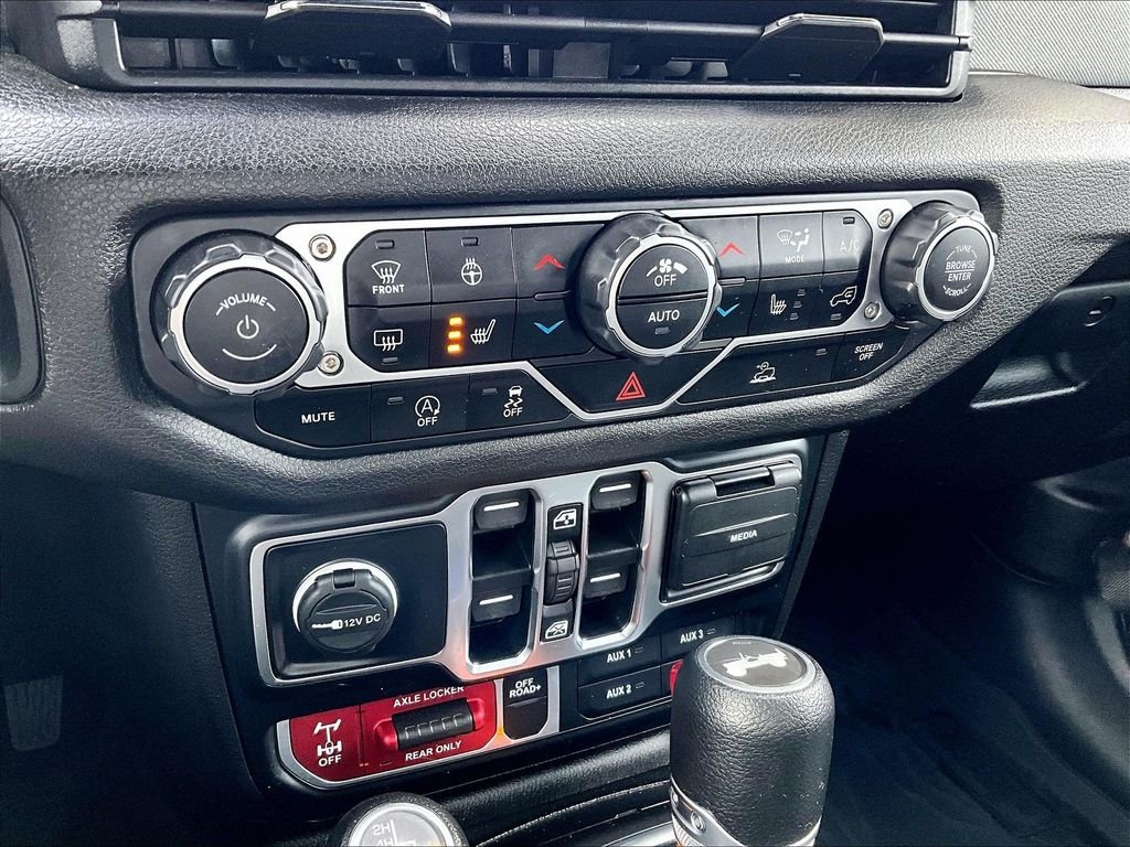 Used 2024 Black Jeep Sport image 26