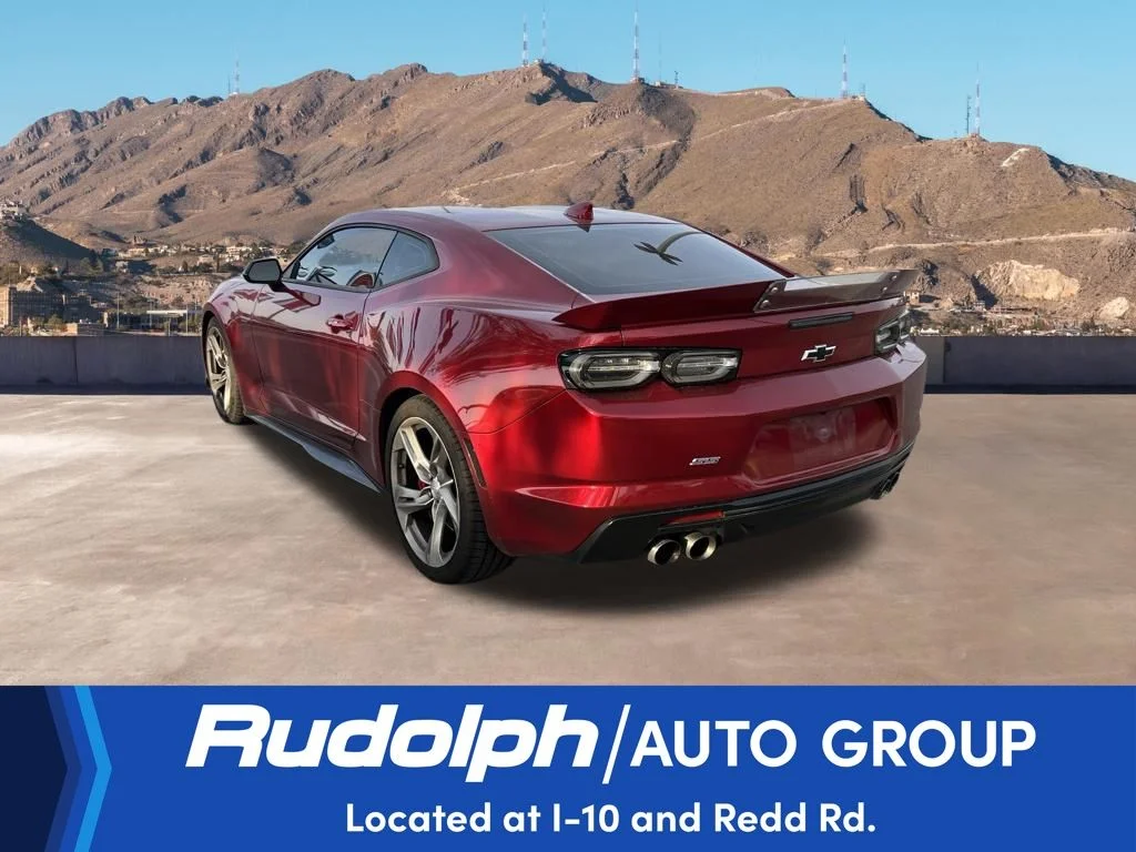 Used 2021 Cherry Chevrolet SS image 3