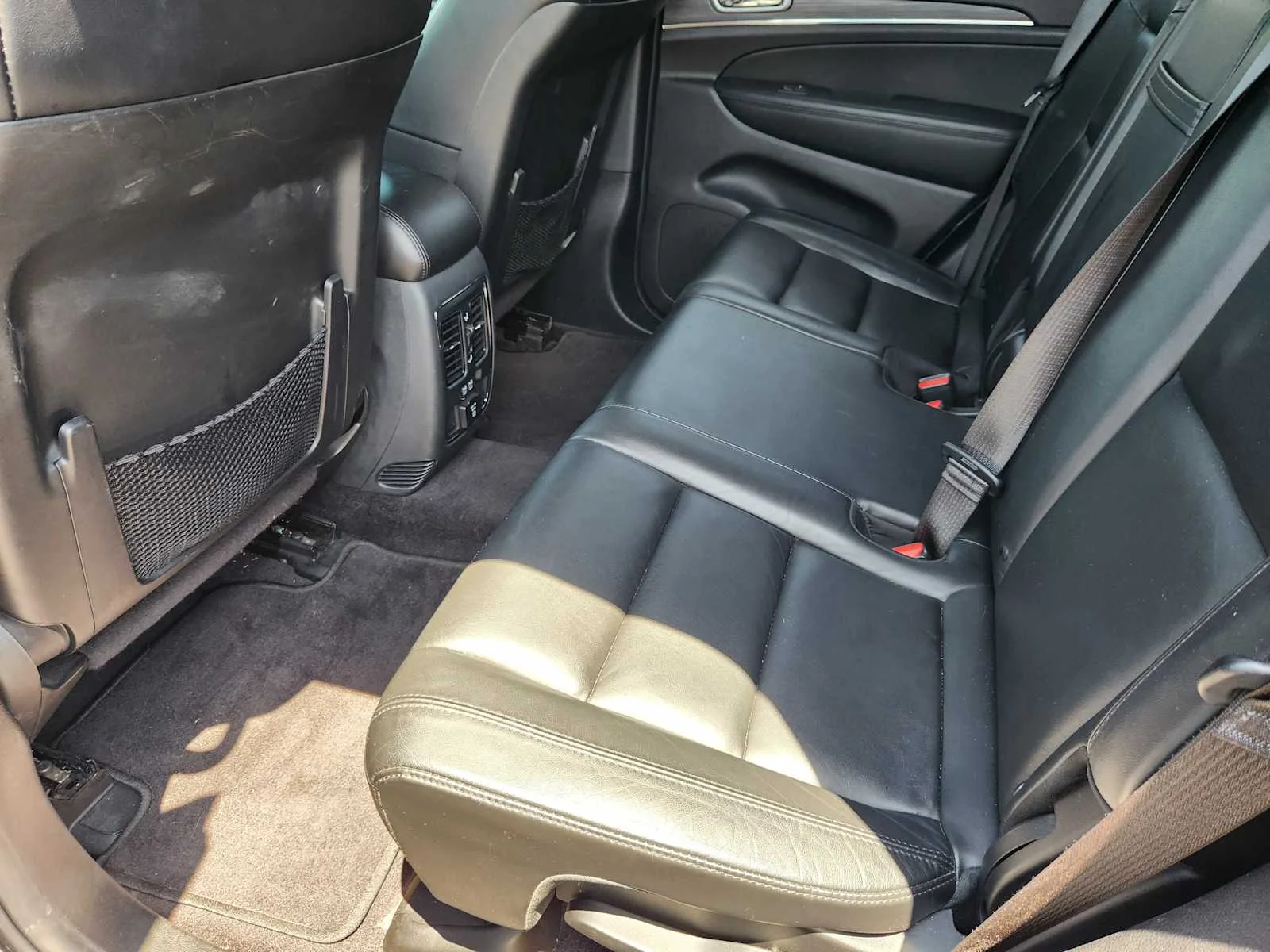 Used 2019 Black Jeep Limited 4x2 image 29